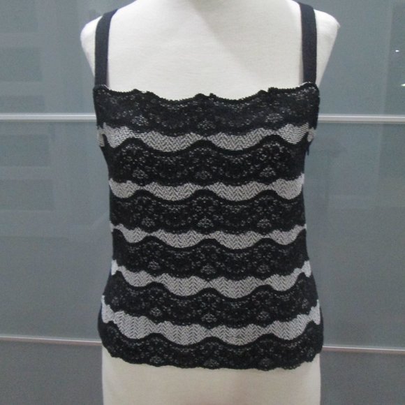 St. John Holt Renfrew Canada Lace Overlay Tank Top